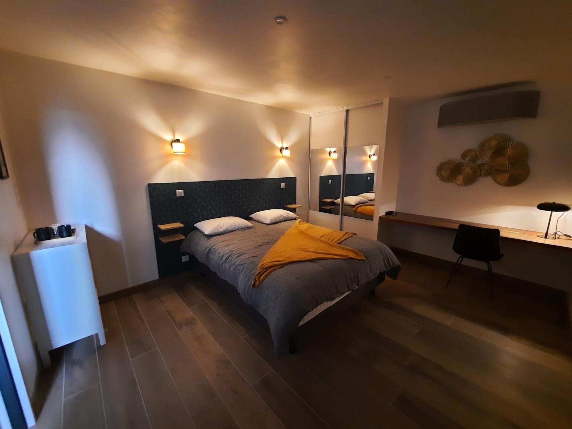 Petit Coin De Paradis, Calme Et Confort Garantie ! Chambre Independante Dans Une Dependance ! Montauban Exteriér fotografie